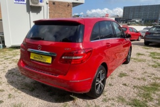 MERCEDES-BENZ B 180 CDI
