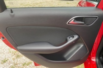 MERCEDES-BENZ B 180 CDI