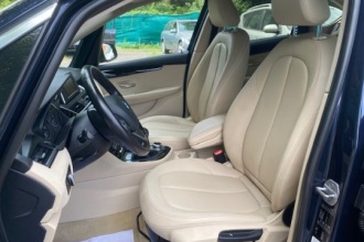 BMW SERIE 2 216d Active Tourer Lounge