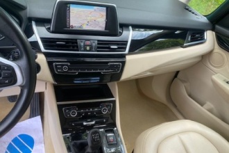 BMW SERIE 2 216d Active Tourer Lounge