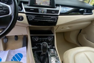 BMW SERIE 2 216d Active Tourer Lounge