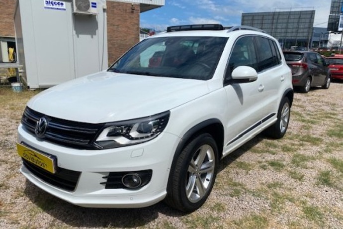 VOLKSWAGEN TIGUAN 2.0 TDI R-LINE
