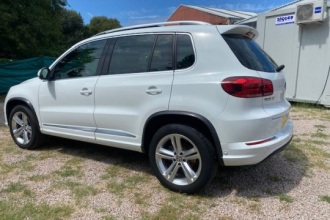 VOLKSWAGEN TIGUAN 2.0 TDI R-LINE