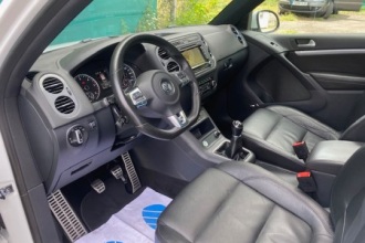 VOLKSWAGEN TIGUAN 2.0 TDI R-LINE