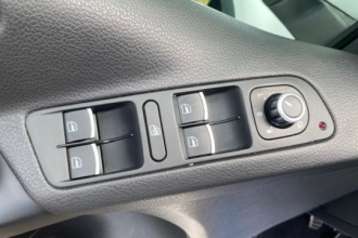 VOLKSWAGEN TIGUAN 2.0 TDI R-LINE