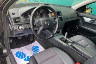 MERCEDES-BENZ C 220 CDI AVANTGARDE