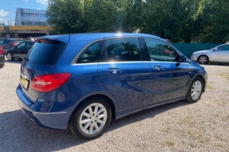 MERCEDES-BENZ B 180 CDI