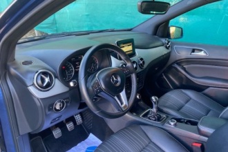 MERCEDES-BENZ B 180 CDI