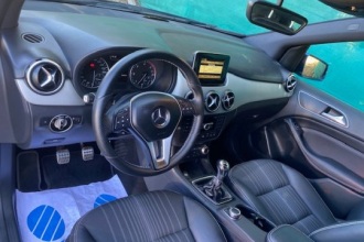 MERCEDES-BENZ B 180 CDI