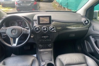 MERCEDES-BENZ B 200 CDI AVANTGARDE