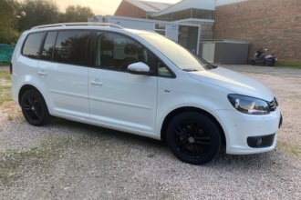 VOLKSWAGEN TOURAN 2.0 TDI CUP