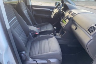 VOLKSWAGEN TOURAN 2.0 TDI CUP