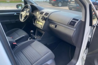 VOLKSWAGEN TOURAN 2.0 TDI CUP