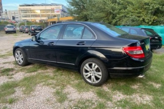 MERCEDES-BENZ C 220 CDI