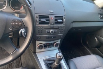 MERCEDES-BENZ C 220 CDI