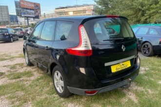 RENAULT GRAND SCENIC 1.5 DCI DYNAMIQUE 7 PLAZAS