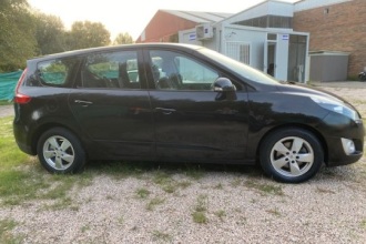 RENAULT GRAND SCENIC 1.5 DCI DYNAMIQUE 7 PLAZAS