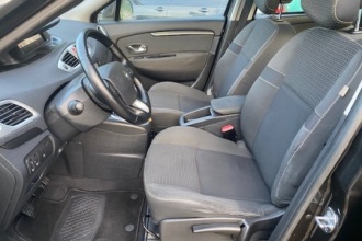 RENAULT GRAND SCENIC 1.5 DCI DYNAMIQUE 7 PLAZAS