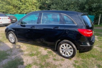 MERCEDES-BENZ B 180 CDI