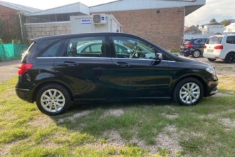 MERCEDES-BENZ B 180 CDI