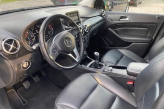 MERCEDES-BENZ B 180 CDI