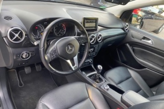 MERCEDES-BENZ B 180 CDI