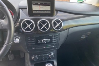 MERCEDES-BENZ B 180 CDI