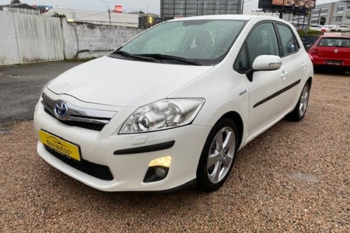 TOYOTA AURIS 1.8 HIBRIDO EXECUTIVE