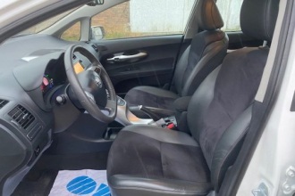 TOYOTA AURIS 1.8 HIBRIDO EXECUTIVE