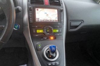 TOYOTA AURIS 1.8 HIBRIDO EXECUTIVE