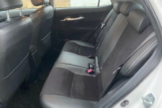 TOYOTA AURIS 1.8 HIBRIDO EXECUTIVE