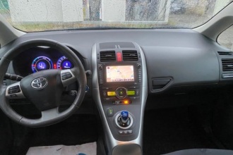 TOYOTA AURIS 1.8 HIBRIDO EXECUTIVE