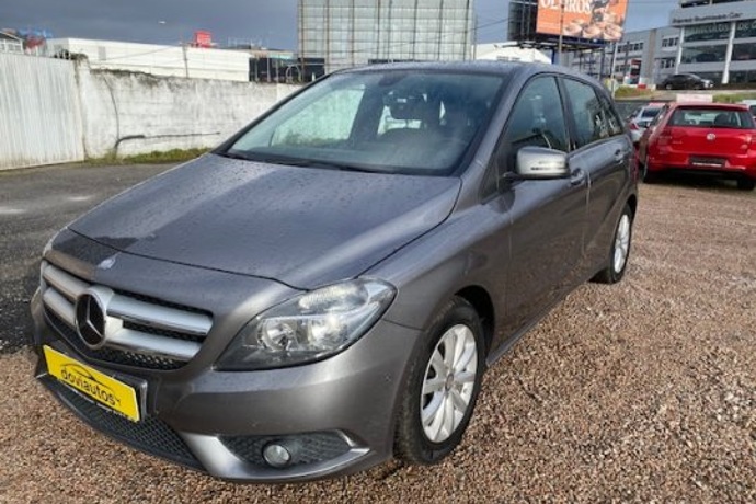 MERCEDES-BENZ B 180 CDI