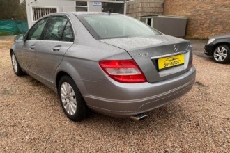 MERCEDES-BENZ C 220 CDI BLUEEFFICIENCY ELEGANCE AUT