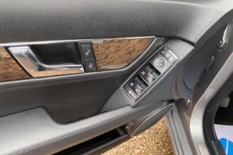 MERCEDES-BENZ C 220 CDI BLUEEFFICIENCY ELEGANCE AUT