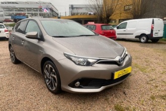 TOYOTA AURIS 1.8 Hybrid Design Edition