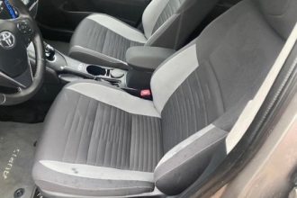 TOYOTA AURIS 1.8 Hybrid Design Edition