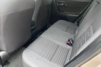 TOYOTA AURIS 1.8 Hybrid Design Edition