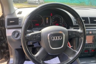 AUDI A4 2.0 TDI